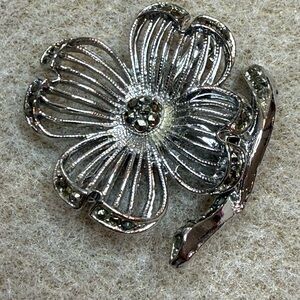 Lisner Silver Tone Floral Marcasite Brooch